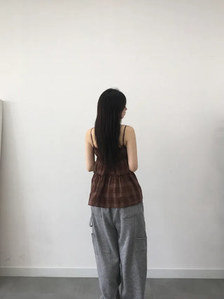 Vert check frill sleeveless blouse