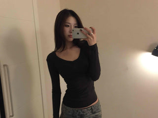 Delicate Fit Square Neck Body-Fit Ribbed Long Sleeve Tee