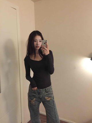 Delicate Fit Square Neck Body-Fit Ribbed Long Sleeve Tee