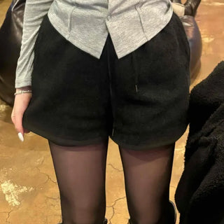 Relaxed Fit Daily Elastic Waist Half Shorts