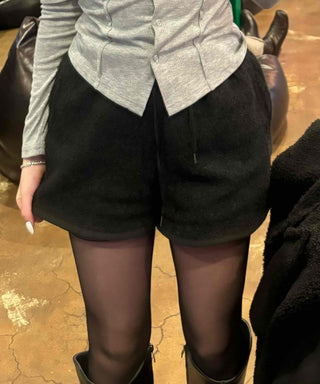 Relaxed Fit Daily Elastic Waist Half Shorts