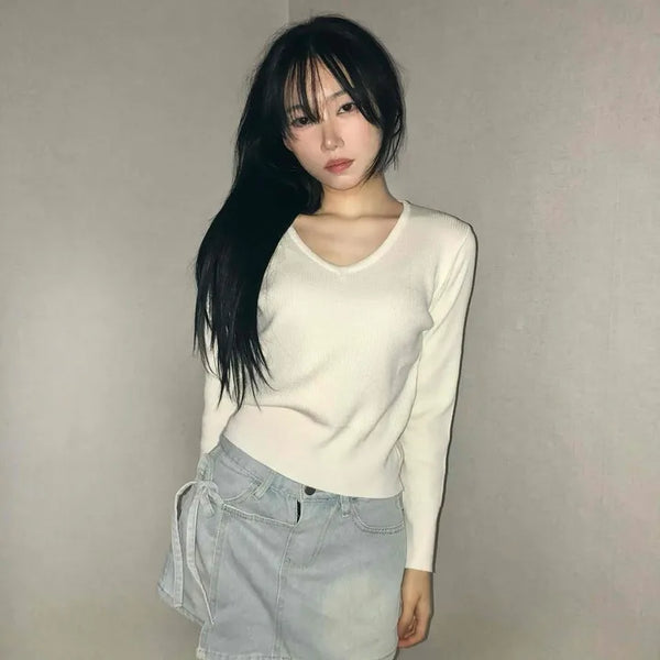 Daily Cozy V-Neck Crop Stretchy Knit