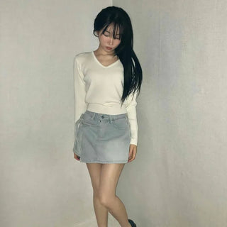 Daily Cozy V-Neck Crop Stretchy Knit