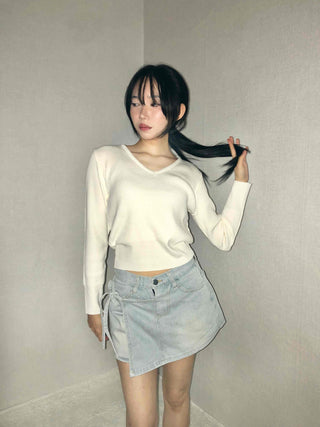 Daily Cozy V-Neck Crop Stretchy Knit