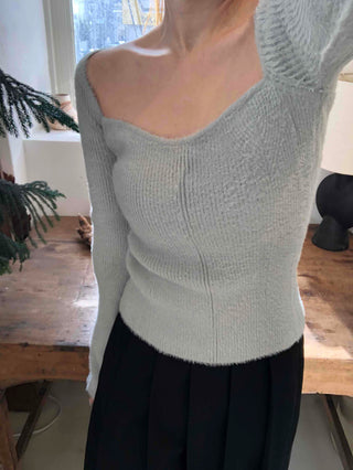 Mohair Texture Boat Neck Balloon Sleeve Knit