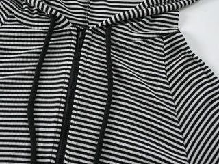 Tuno Striped Ribbed Zip-up Hoodie