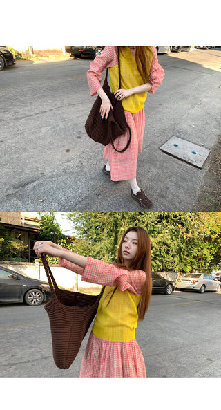 solid v-neck  top