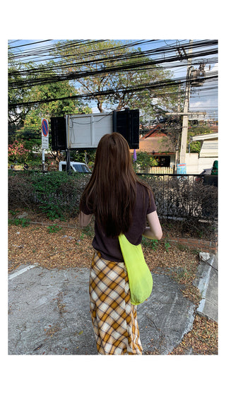 color-contrast check  skirt