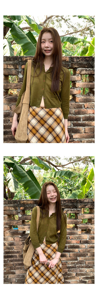round mid-sleeve  sweater