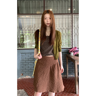 pleated texture  skirt