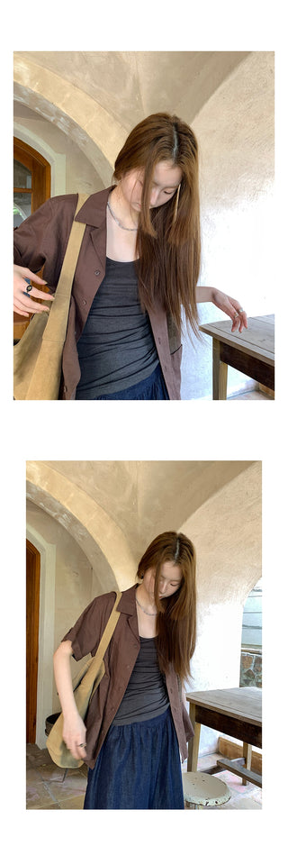 gray I-shaped  vest
