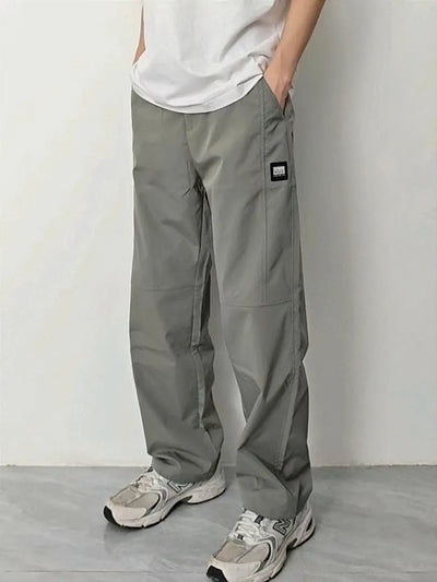drooping straight pants