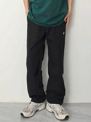 drooping straight pants