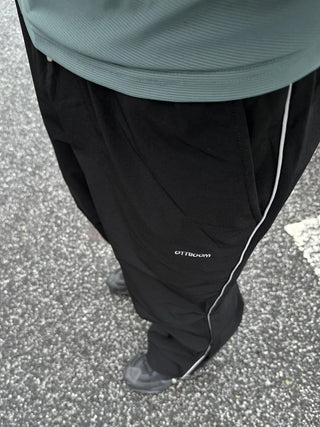parachute cargo pants