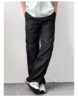 multi-pocket cargo pants