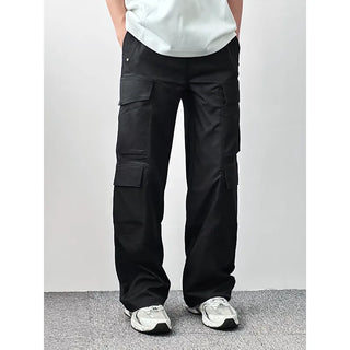 multi-pocket cargo pants