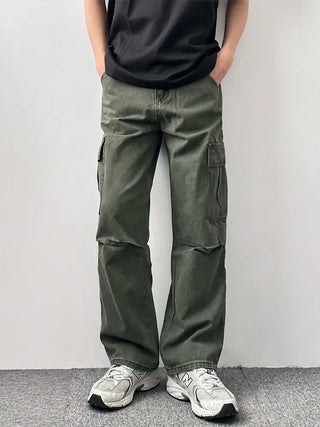 multi-pocket trousers