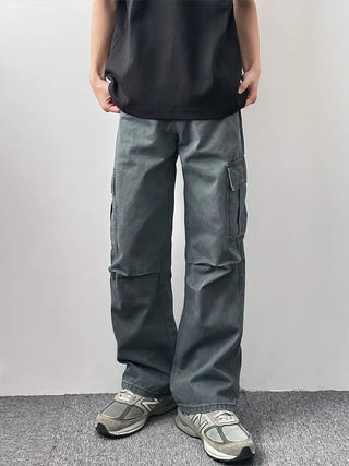 multi-pocket trousers