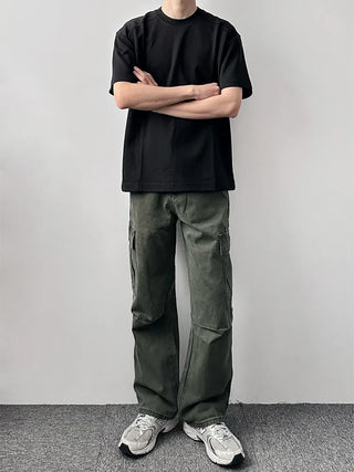 multi-pocket trousers