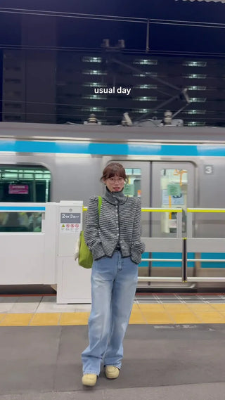 Half-open long T-shirt