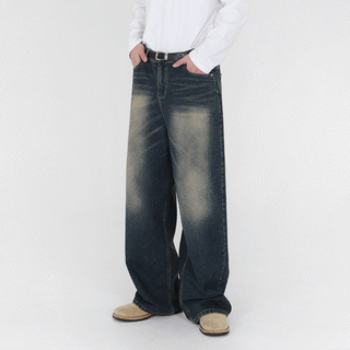washed straight jeans