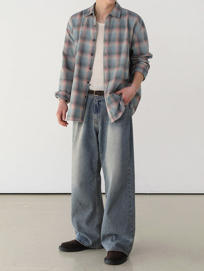 contrast plaid shirt