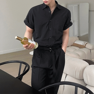 wind black shirt