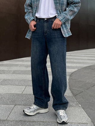 washed straight jeans