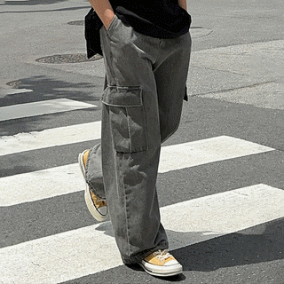 cargo jeans