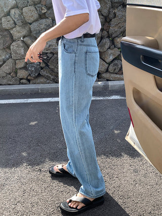 straight jeans
