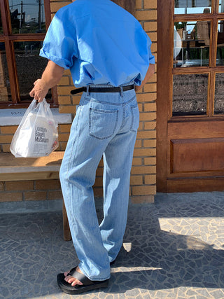 straight jeans