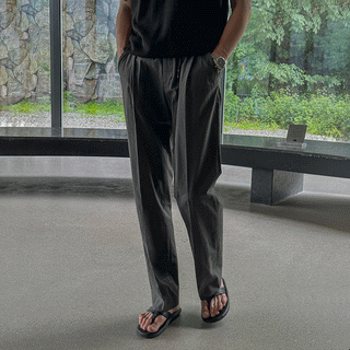 straight pants