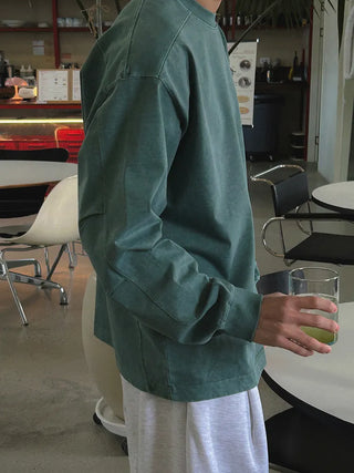 washed round sweater
