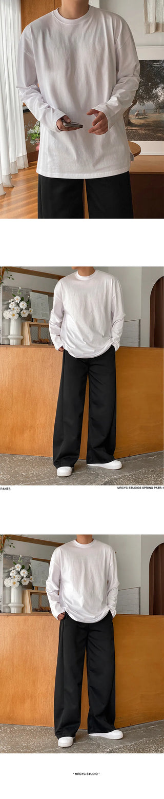 gray sweatpants