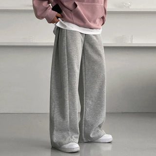 gray sweatpants