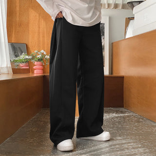 gray sweatpants