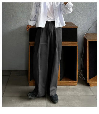 gray pleated pants