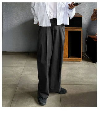 gray pleated pants