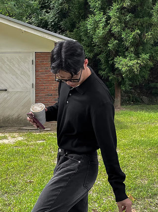 black polo shirt