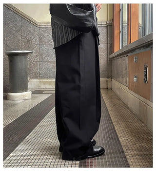 black pleated pants