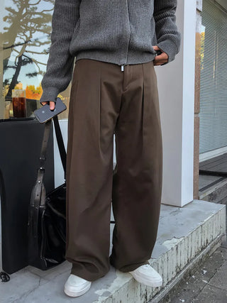 pleated casual pants