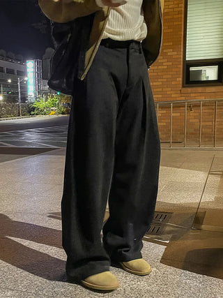 pleated casual pants