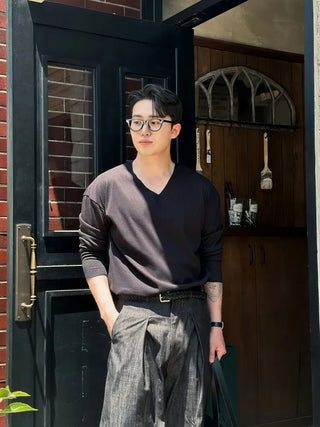 V-neck long tee