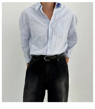 vertical stripe shirt