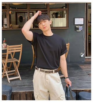 black muscle tee