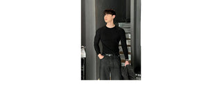 black slim tee