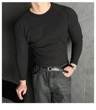 black slim tee