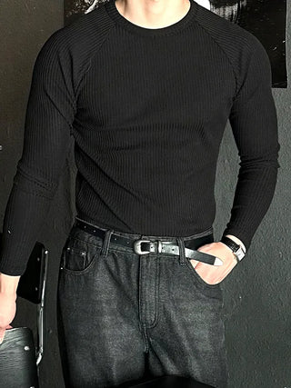 black slim tee