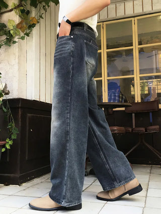 black baggy jeans