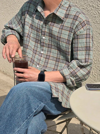 plaid long-sleeved shirt